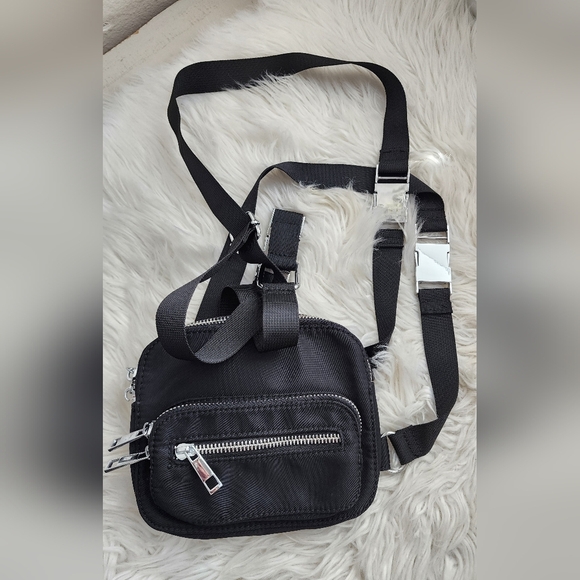 POSTER GIRL Handbags - POSTER GIRL BLACK POLYESTER HARNESS FANNY PACK BAG SILVER HARDWEAR ZIP CLOSE